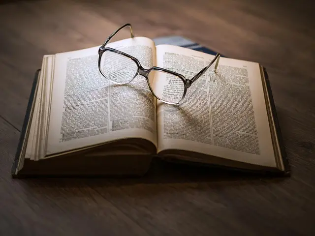 Essential Buying Guide: Current Economic Insights